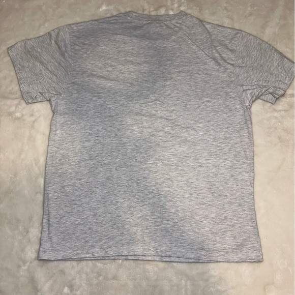 Reclaimed Vintage Gray Embroidered Reclaimed Graphic Tshirt Size Medium - Picture 5 of 9